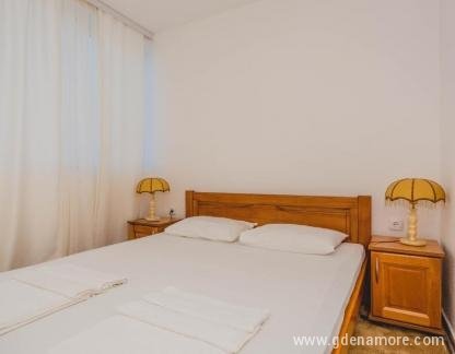 Maslina,  Apartman sa 2 Spavaće Sobe, privatni smeštaj u mestu Dobre Vode, Crna Gora - 91159740